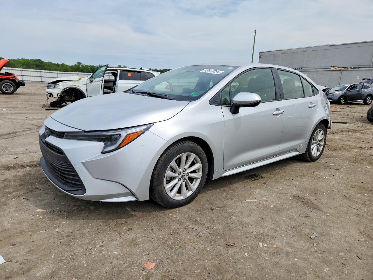 2025 Toyota Corolla Hybrid Le