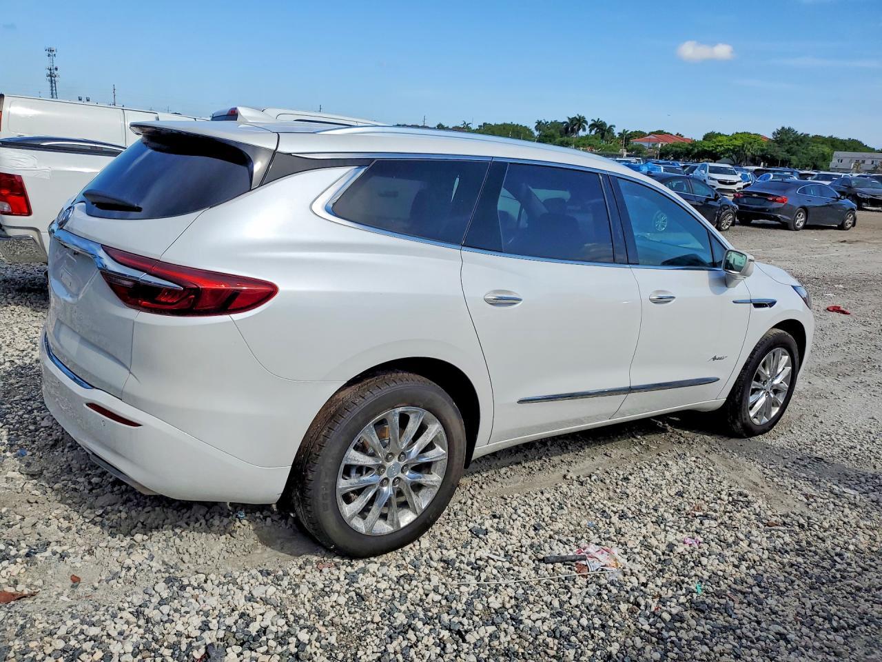 2020 Buick Enclave Avenir - Фото 3