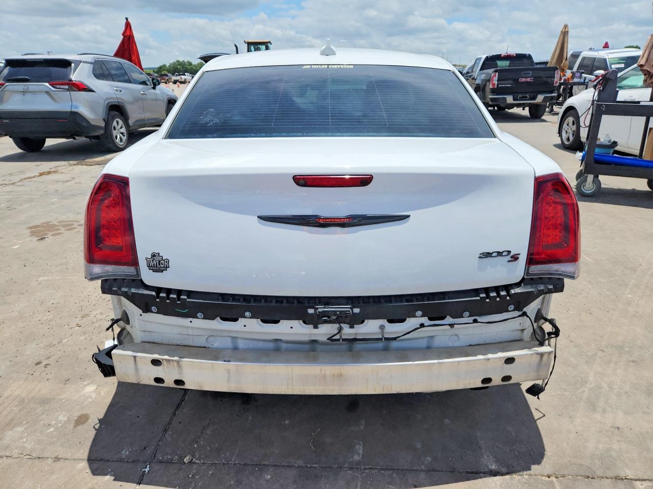 2021 Chrysler 300 S - Image 6
