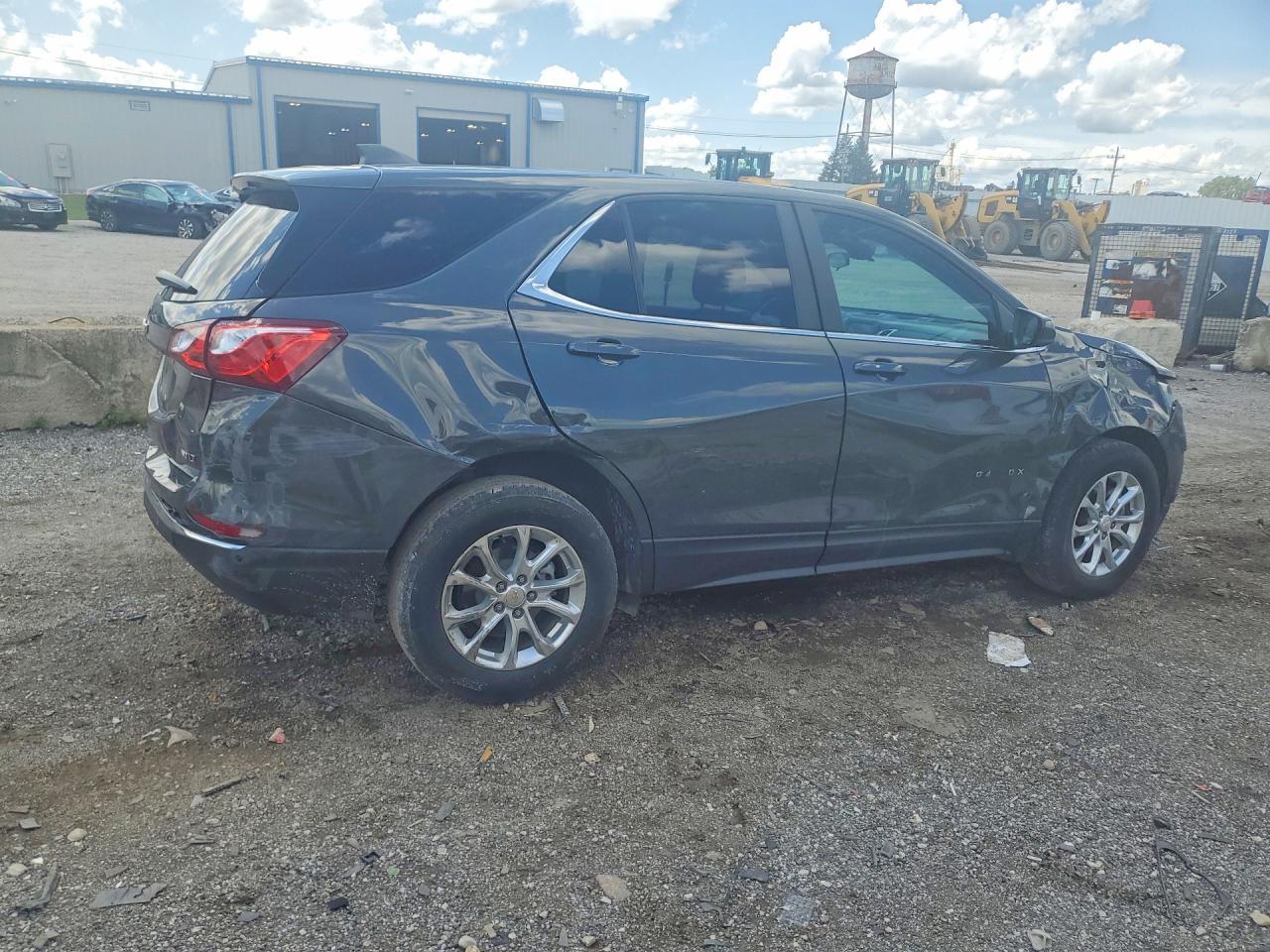 2021 Chevrolet Equinox Lt - Фото 3