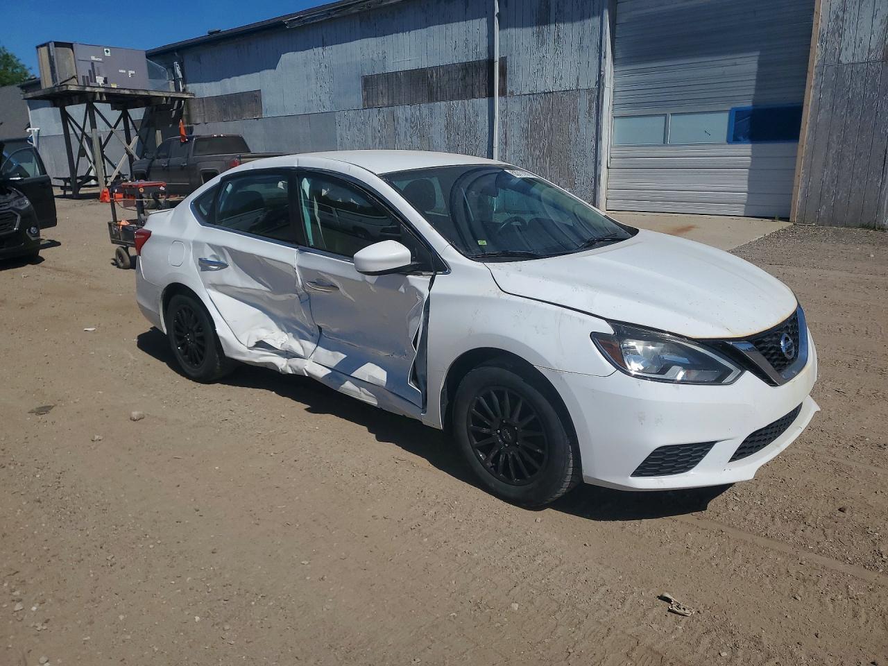 2019 Nissan Sentra S - Фото 4