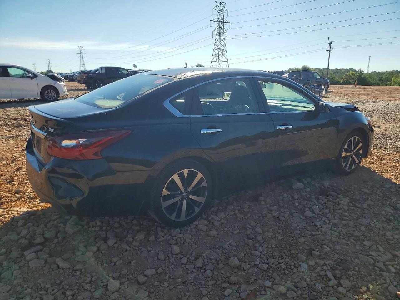 2017 Nissan Altima 2.5 Sr - Фото 3