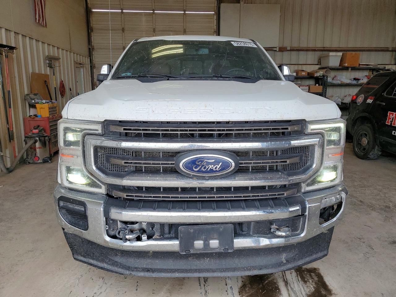 2021 Ford F250 Super Duty - Фото 5