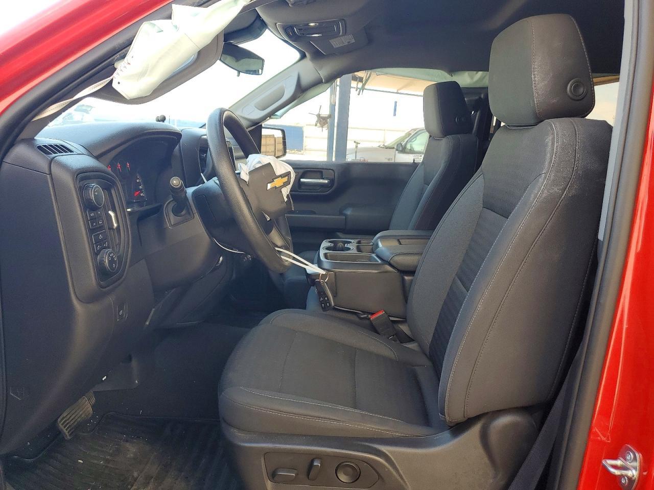 2023 Chevrolet Silverado K1500 Custom - Image 7