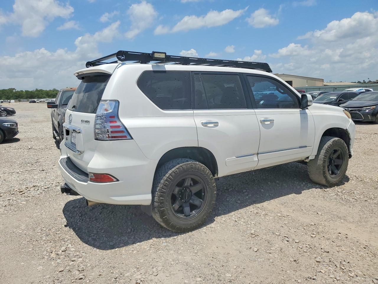 2014 Lexus Gx 460 - Image 3