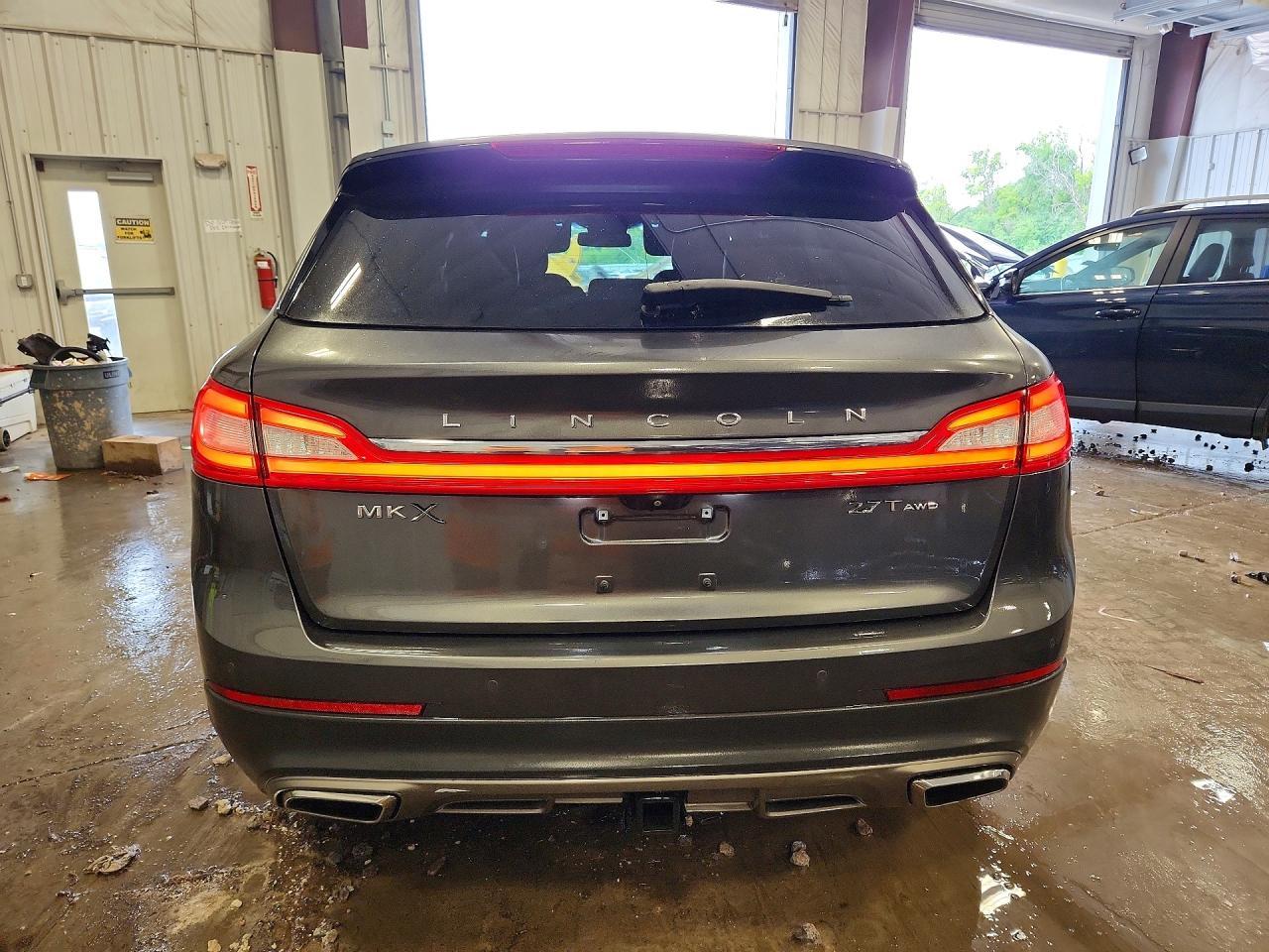 2018 Lincoln Mkx Select - Image 6