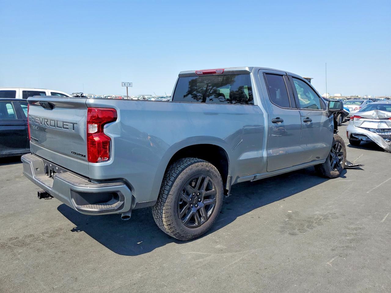 2026 Chevrolet Silverado C1500 Custom - Image 3
