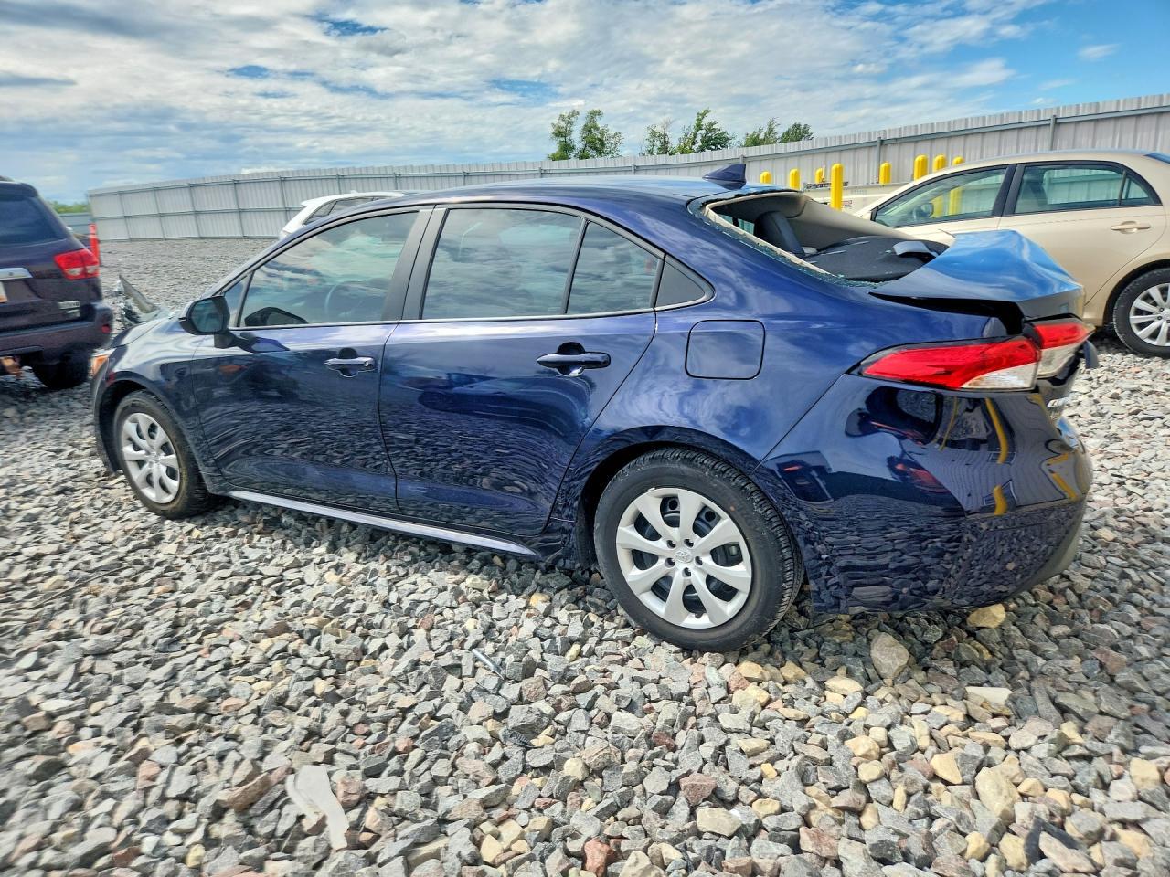 2025 Toyota Corolla Le - Image 2