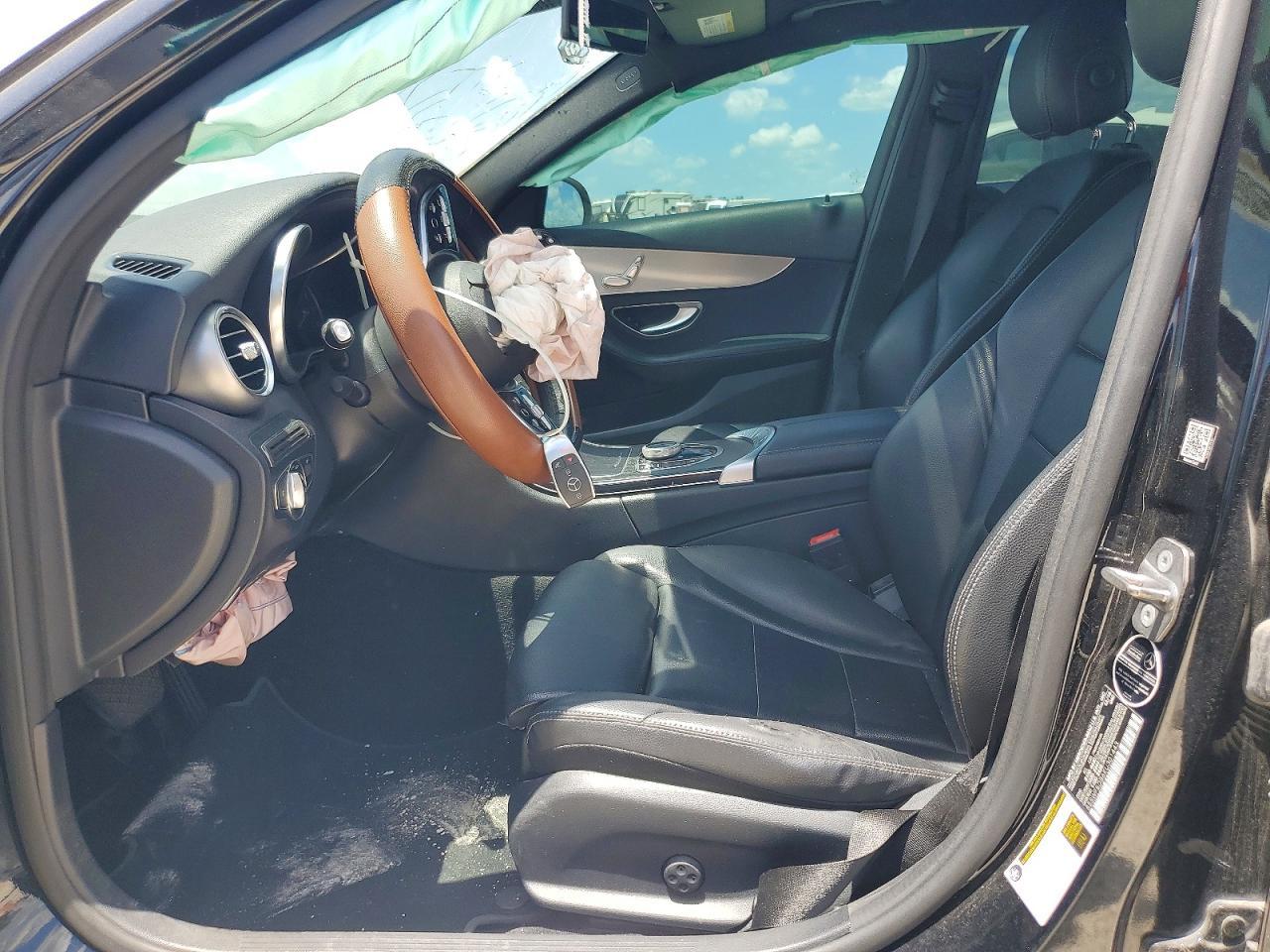 2019 Mercedes-Benz C 300 - Image 7