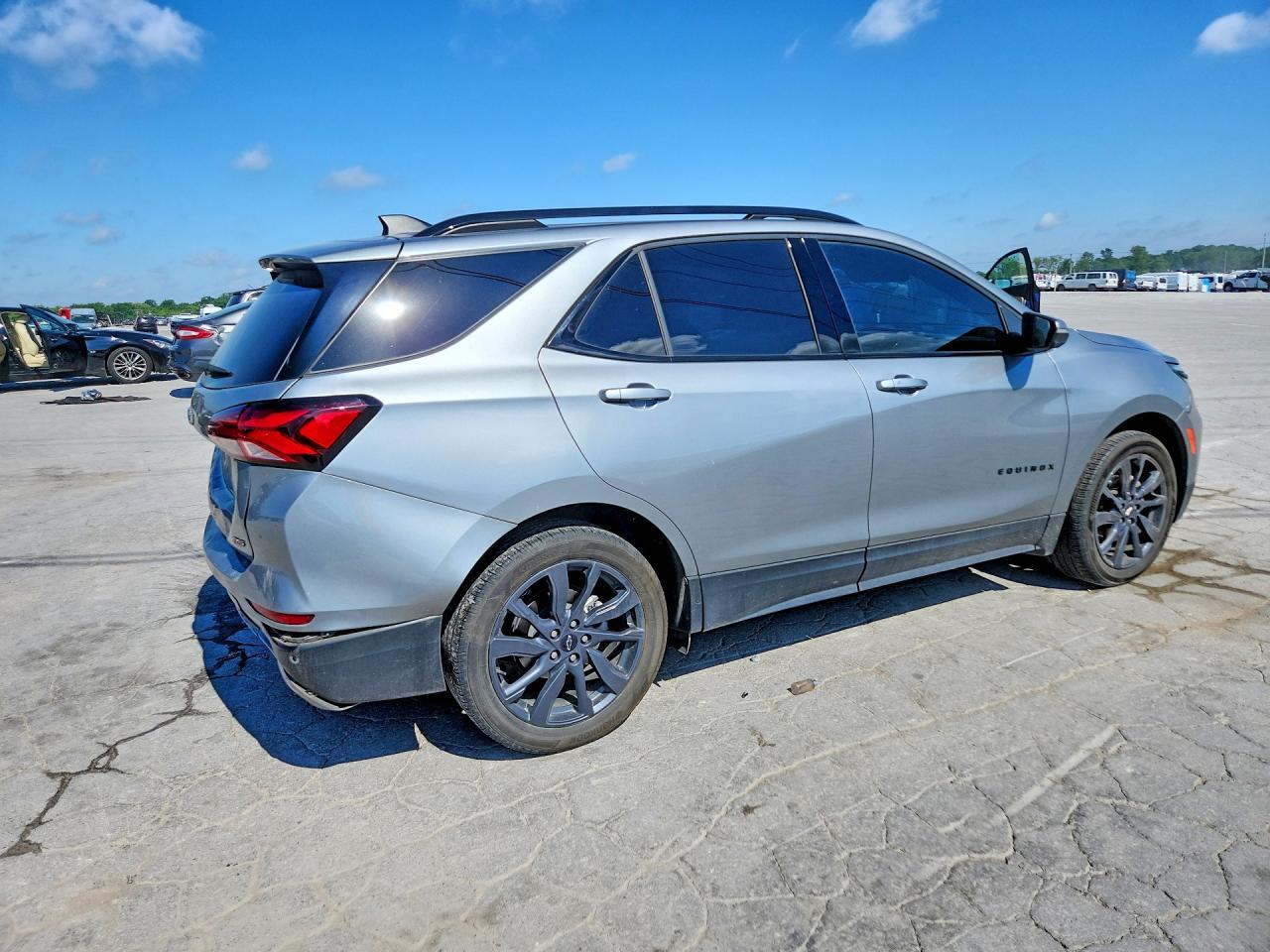 2024 Chevrolet Equinox Rs - Фото 3