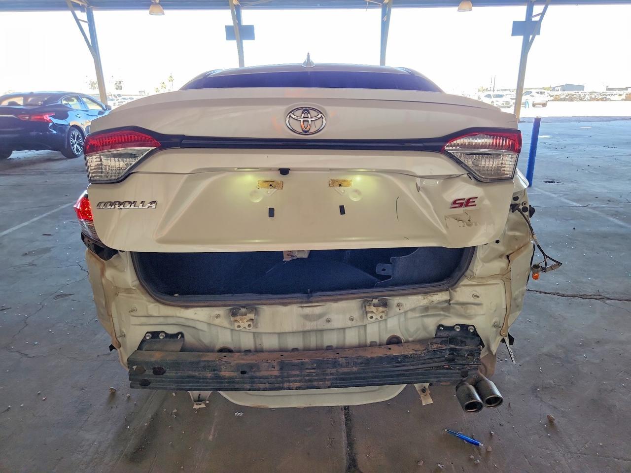 2020 Toyota Corolla Se - Фото 6