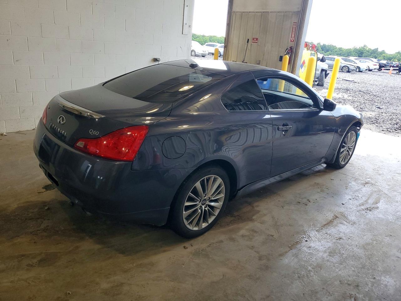 2014 Infiniti Q60 Coupe Base - Фото 3