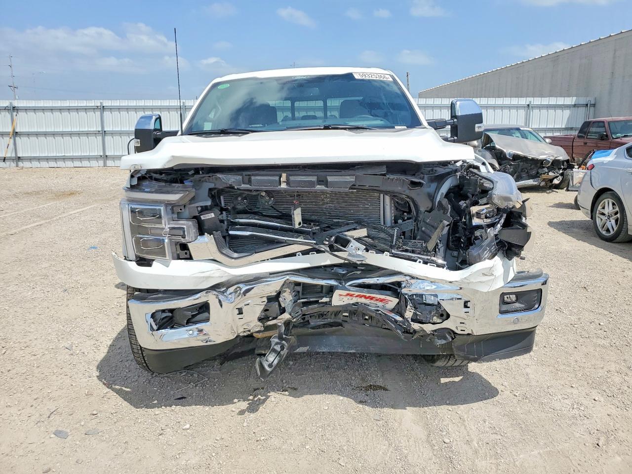 2025 Ford F150 Lariat - Image 5
