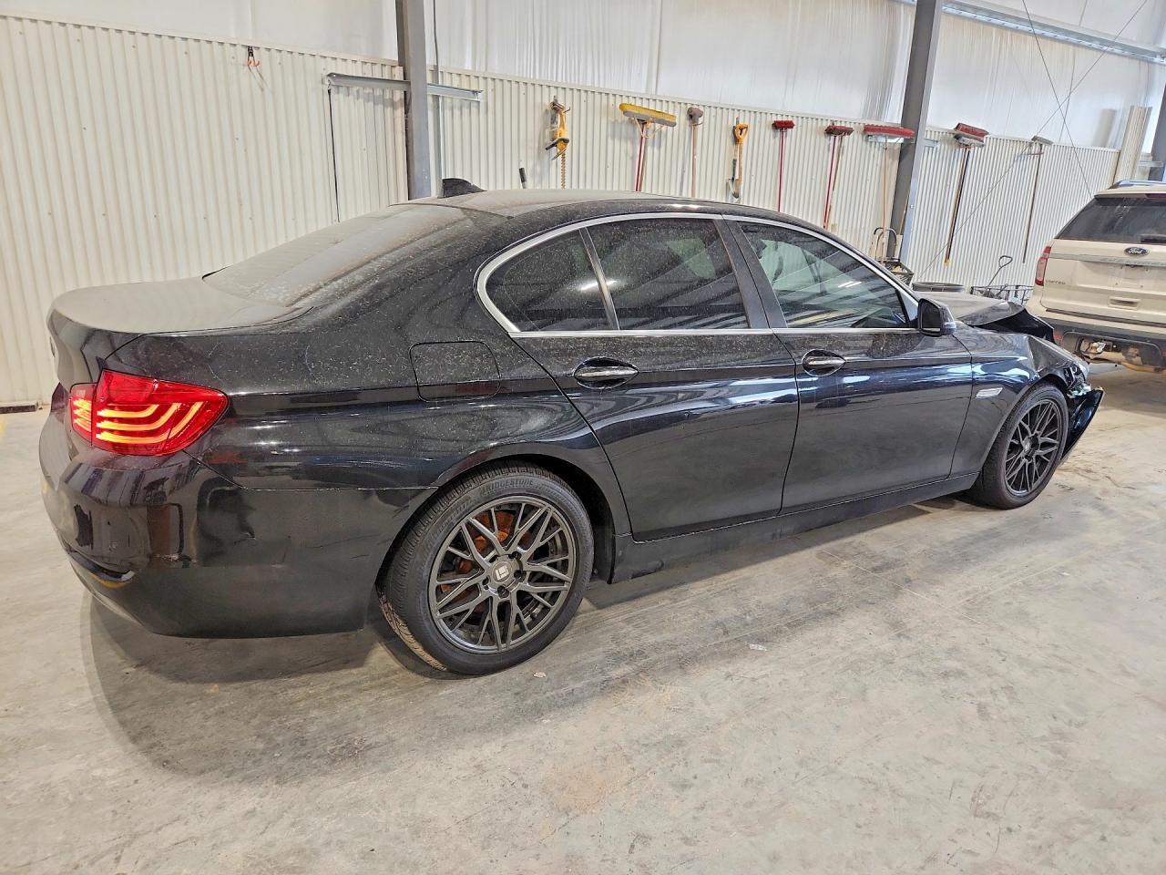 2014 BMW 528 Xi - Фото 3