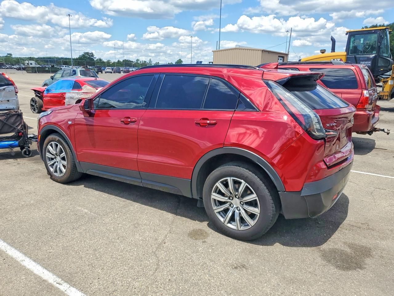 2020 Cadillac Xt4 Sport - Фото 2