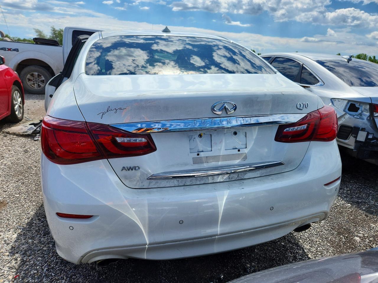 2019 Infiniti Q70 3.7 Luxe - Фото 6