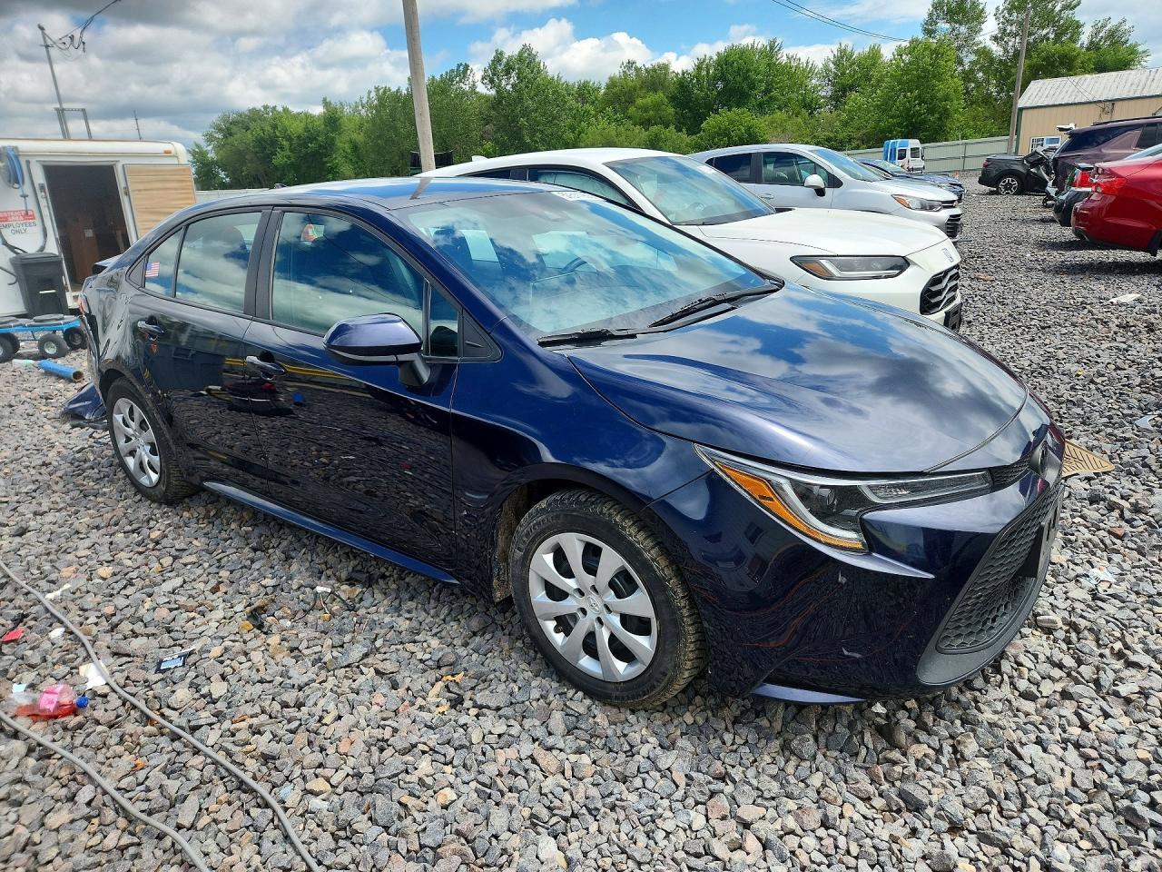 2021 Toyota Corolla Le - Image 4