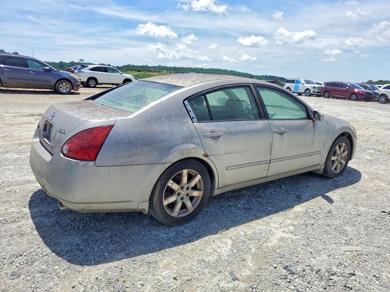 2004 Nissan Maxima 3.5 Se - Фото 3