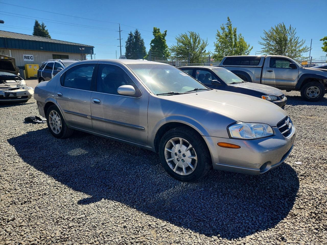 2001 Nissan Maxima Gxe - Image 4