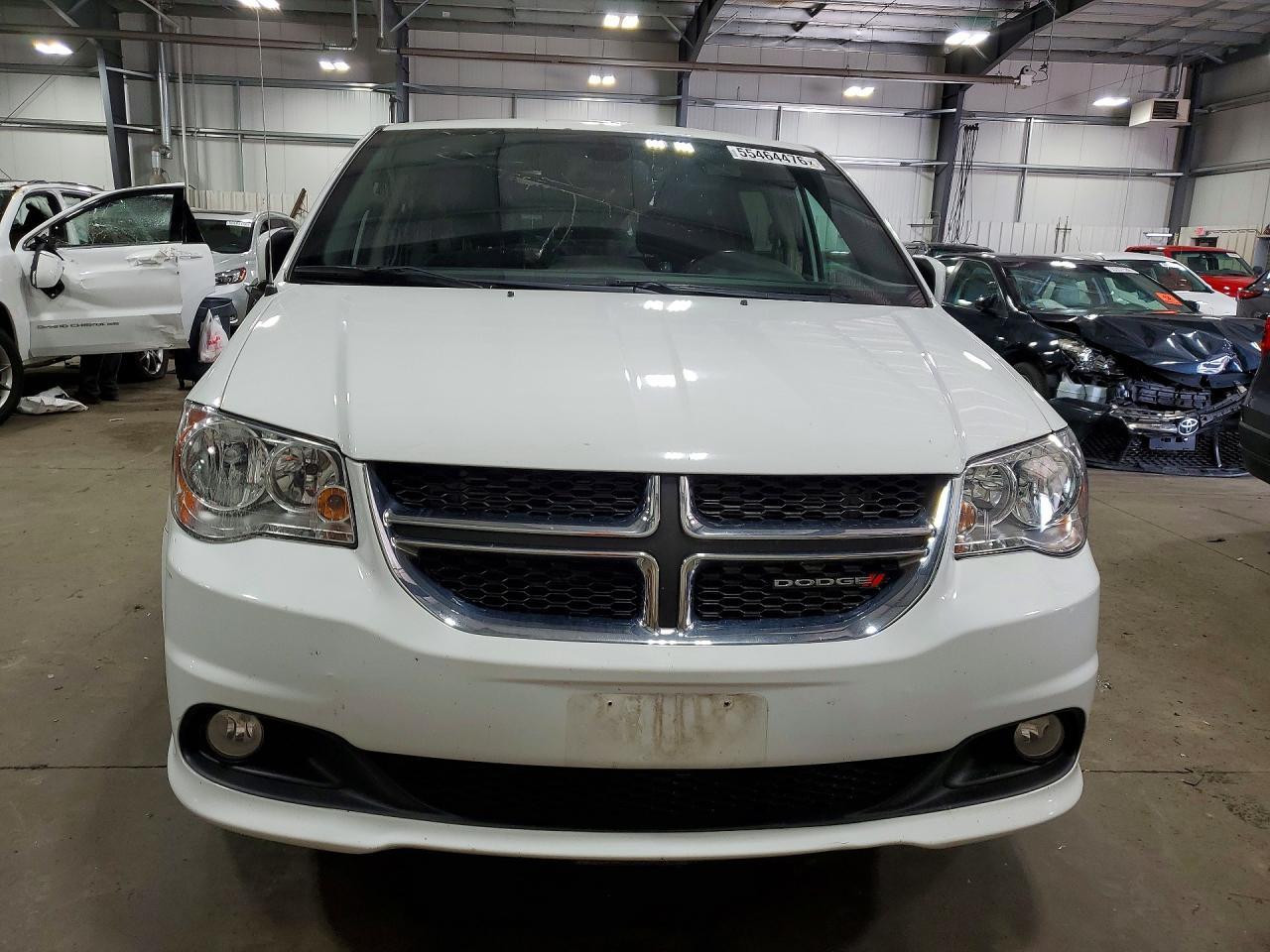 2019 Dodge Grand Caravan Sxt - Image 5