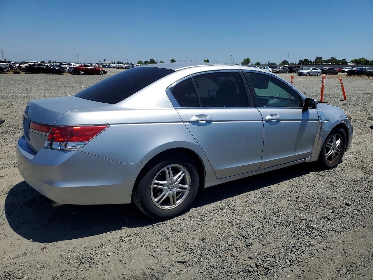2012 Honda Accord Lx - Фото 3