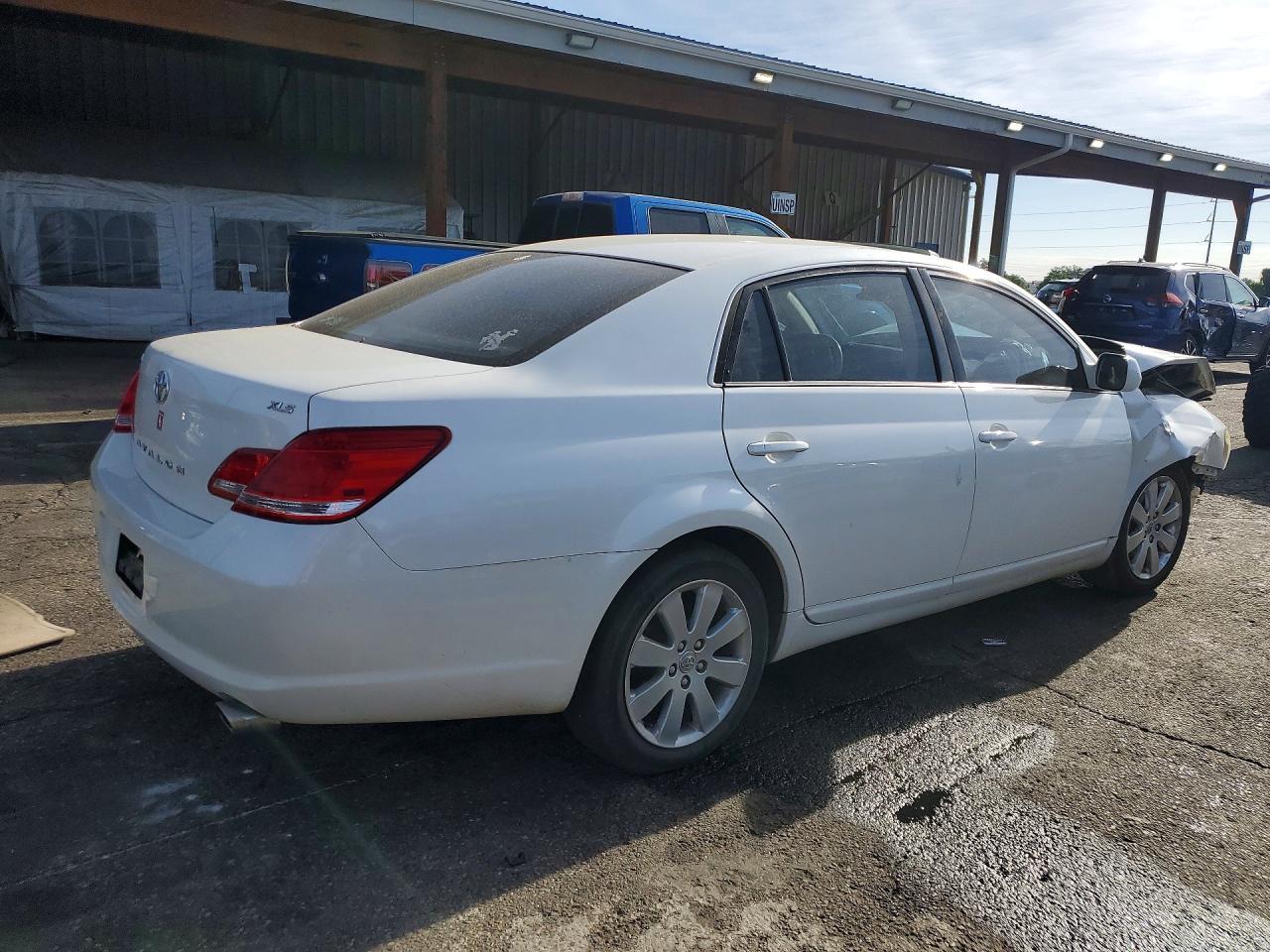2006 Toyota Avalon Xls - Фото 3