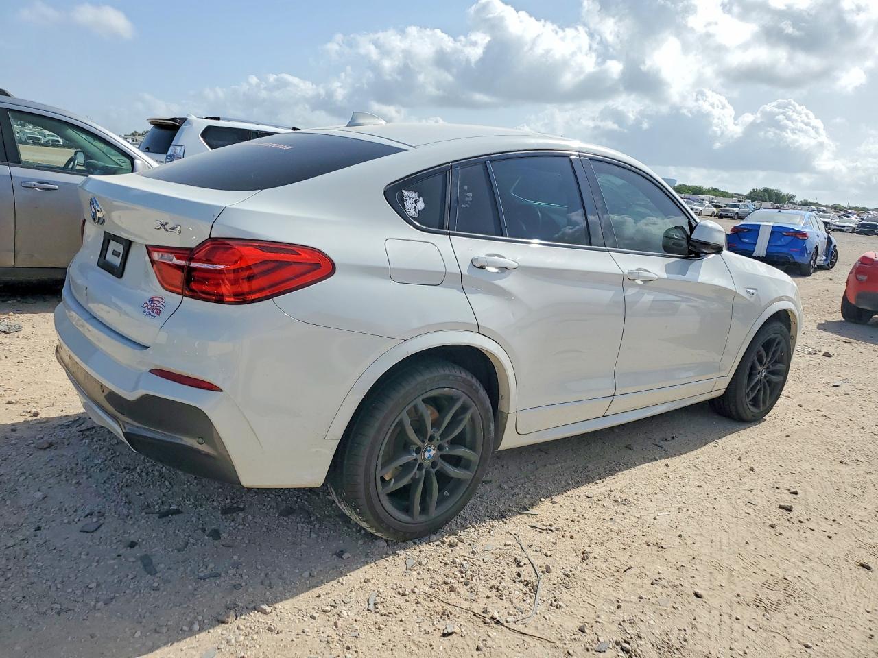 2016 BMW X4 xDrive35I - Image 3