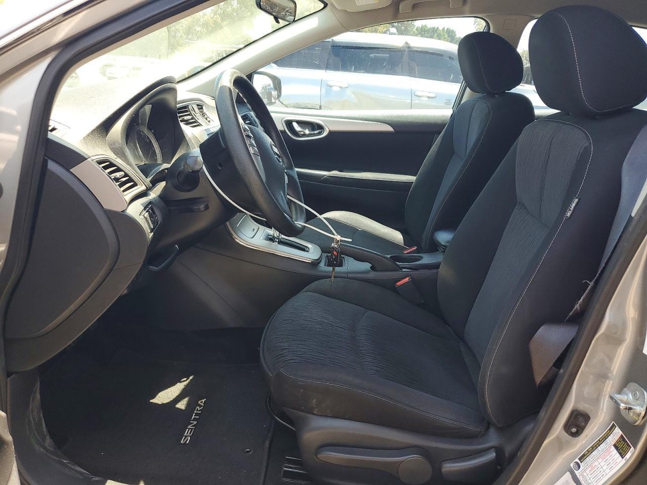 2014 Nissan Sentra - Фото 7