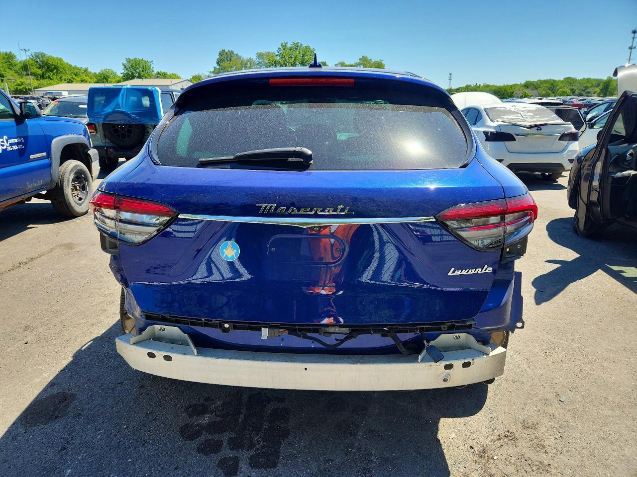 2022 Maserati Levante Base - Фото 6