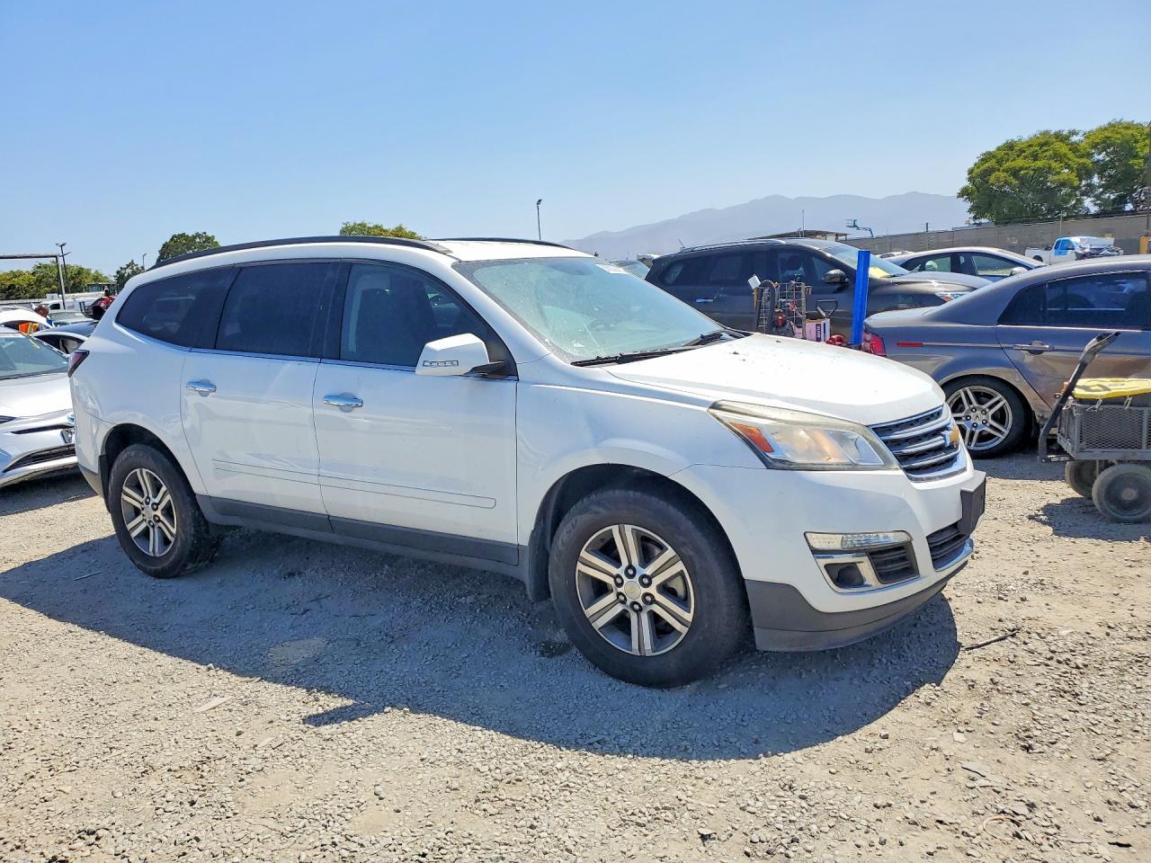 2017 Chevrolet Traverse Lt - Фото 4