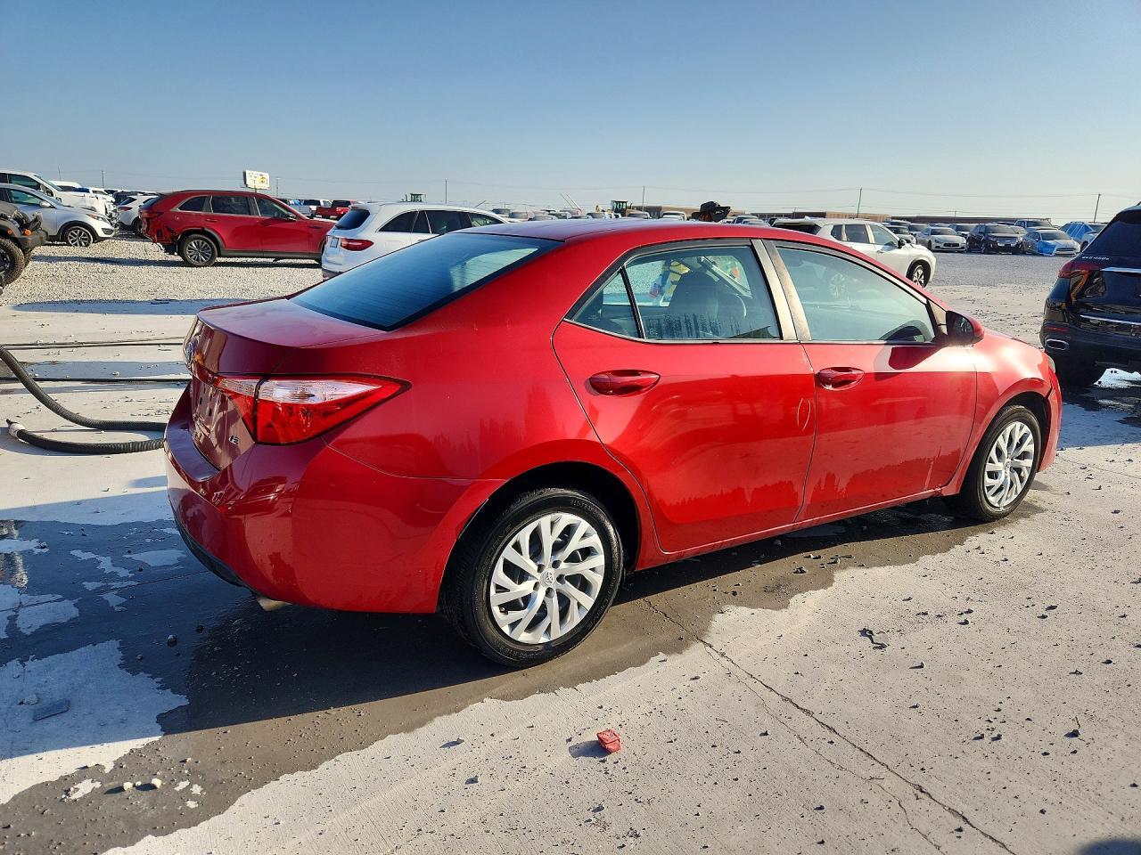 2018 Toyota Corolla Le - Фото 3