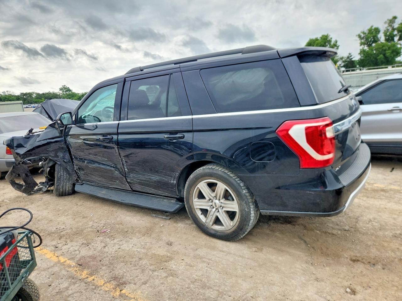 2018 Ford Expedition Xlt - Фото 2