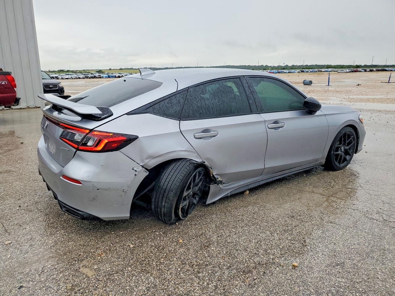2025 Honda Civic Sport - Image 3