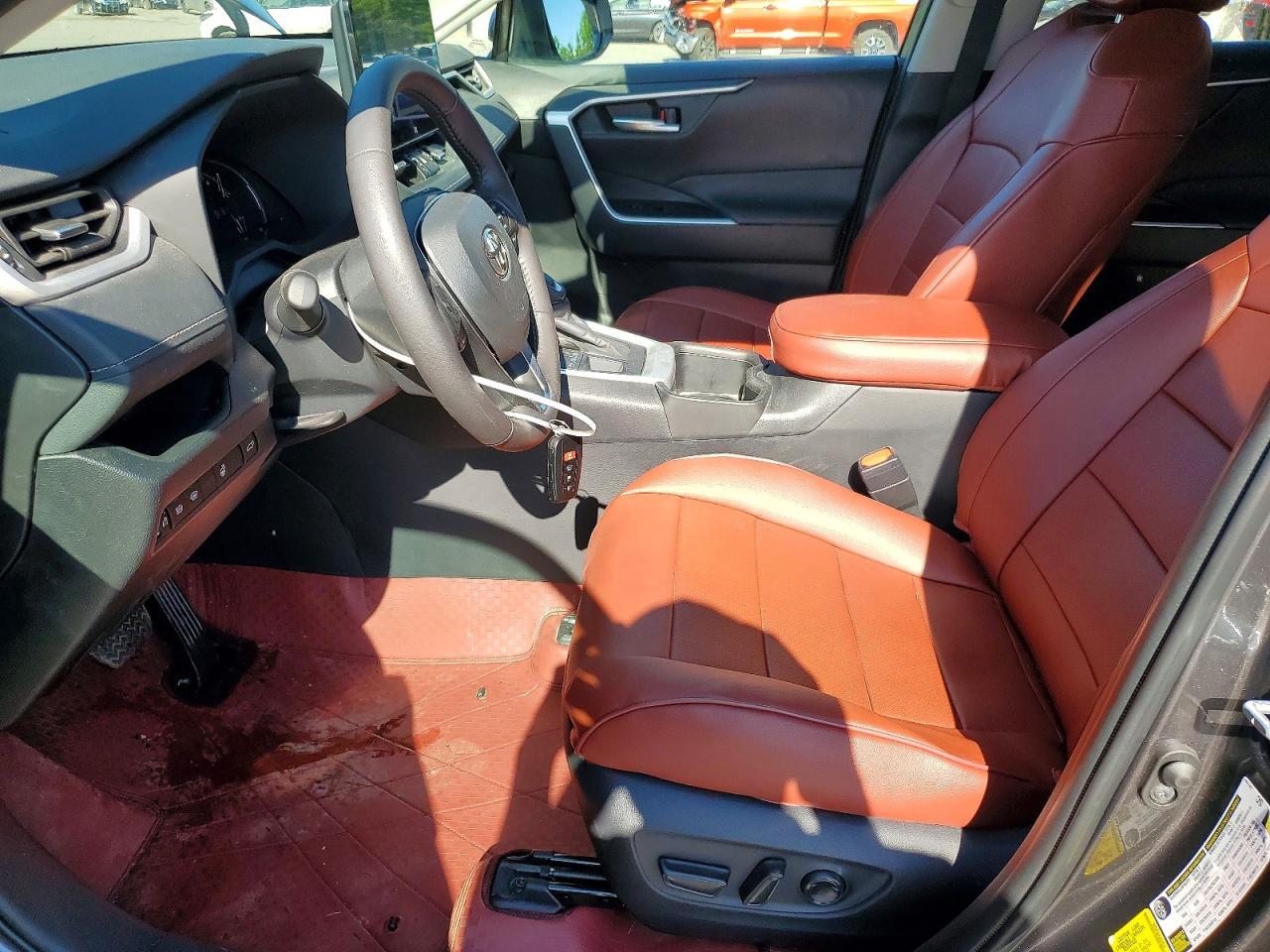 2024 Toyota Rav4 Xle Premium - Image 7