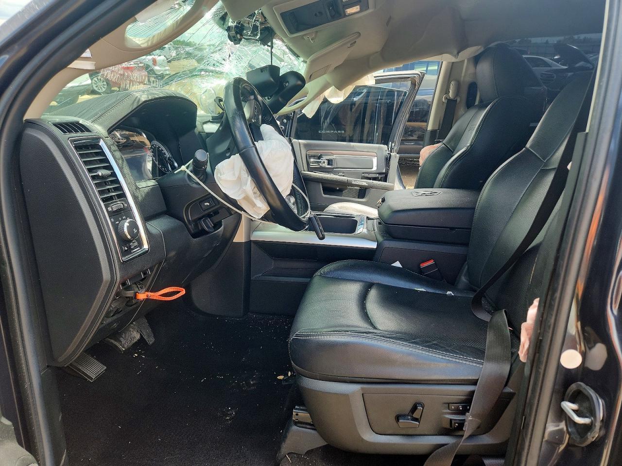 2017 Ram 1500 Laramie - Фото 7