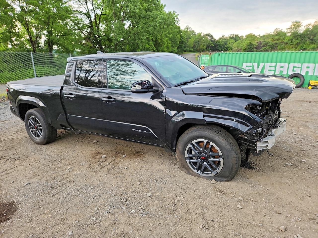 2025 Toyota Tacoma Trd Sport - Image 4