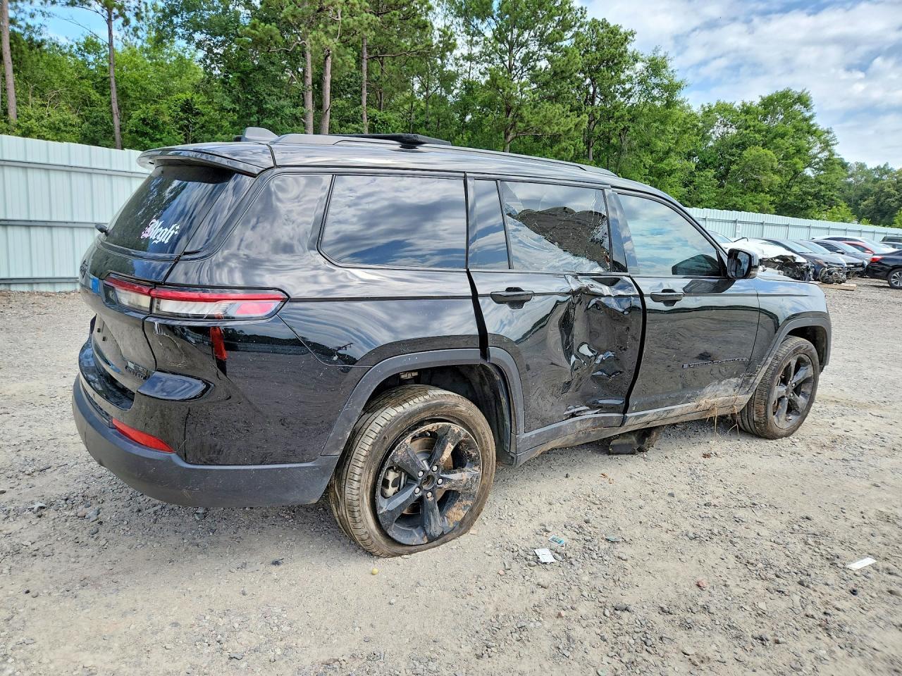 2025 Jeep Grand Cherokee L Limited - Image 3