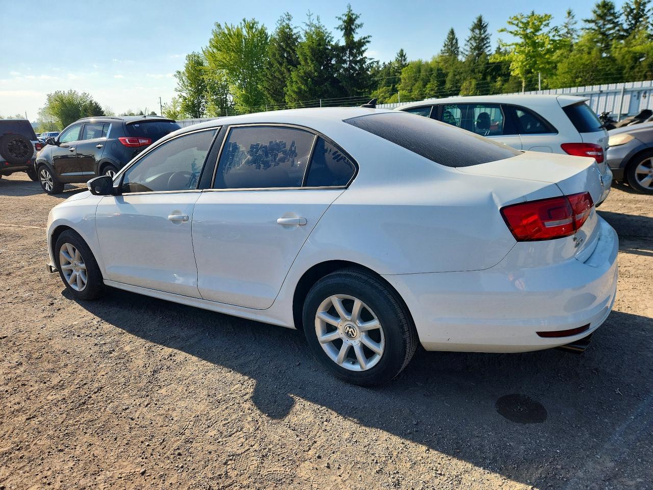 2015 Volkswagen Jetta Base - Фото 2