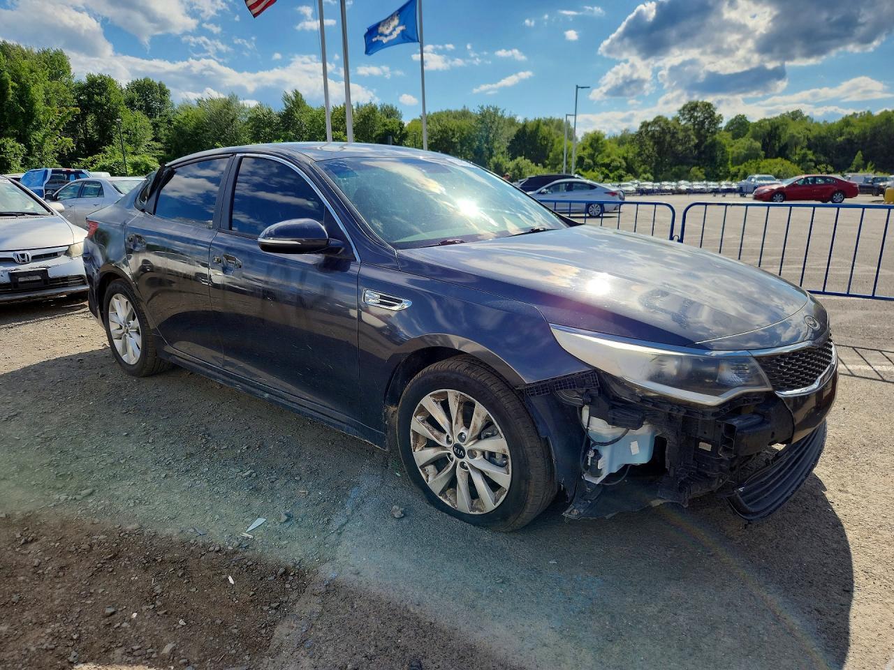 2017 Kia Optima Lx - Фото 4
