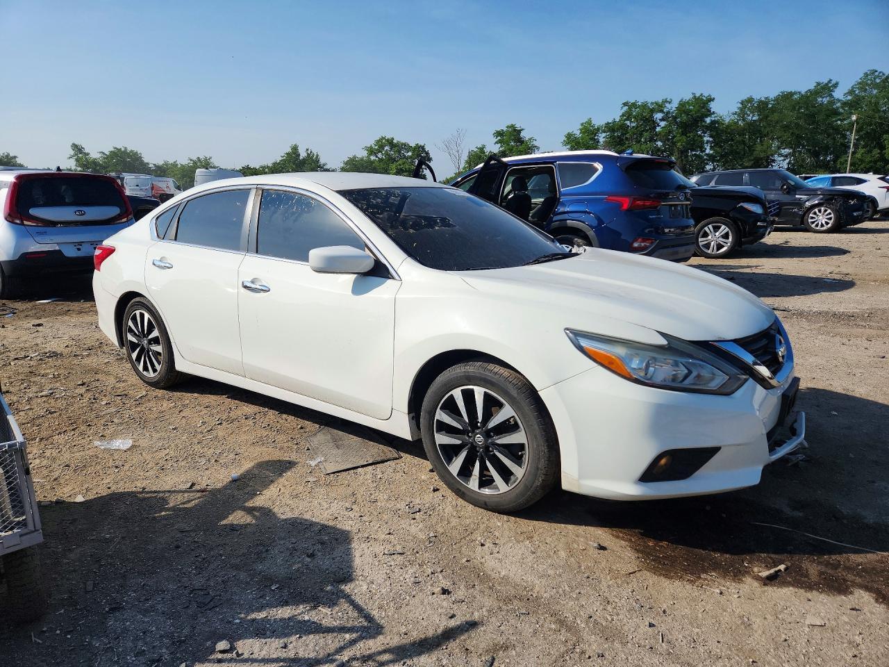 2018 Nissan Altima 2.5 Sv - Image 4
