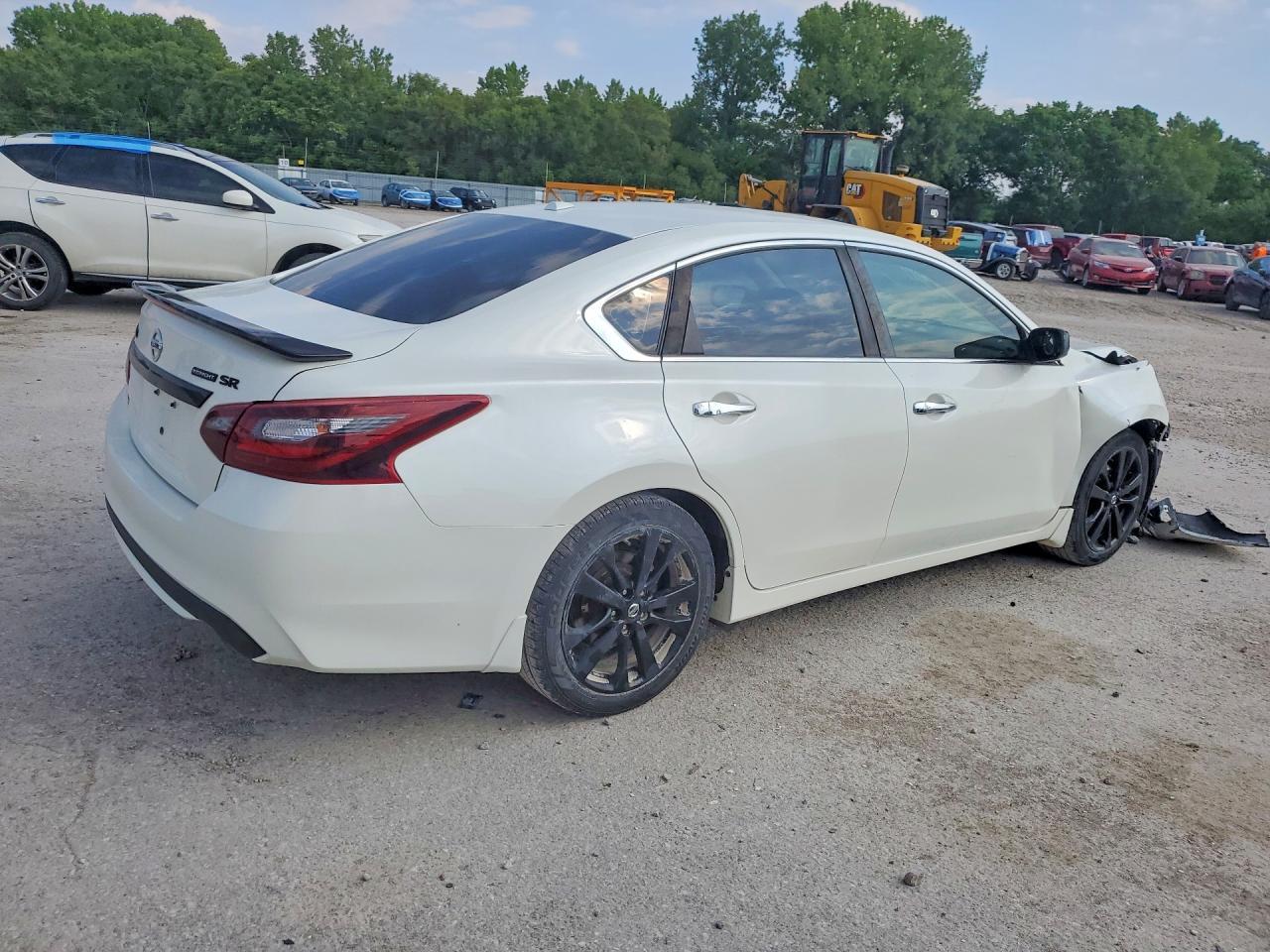 2018 Nissan Altima 2.5 Sr - Фото 3