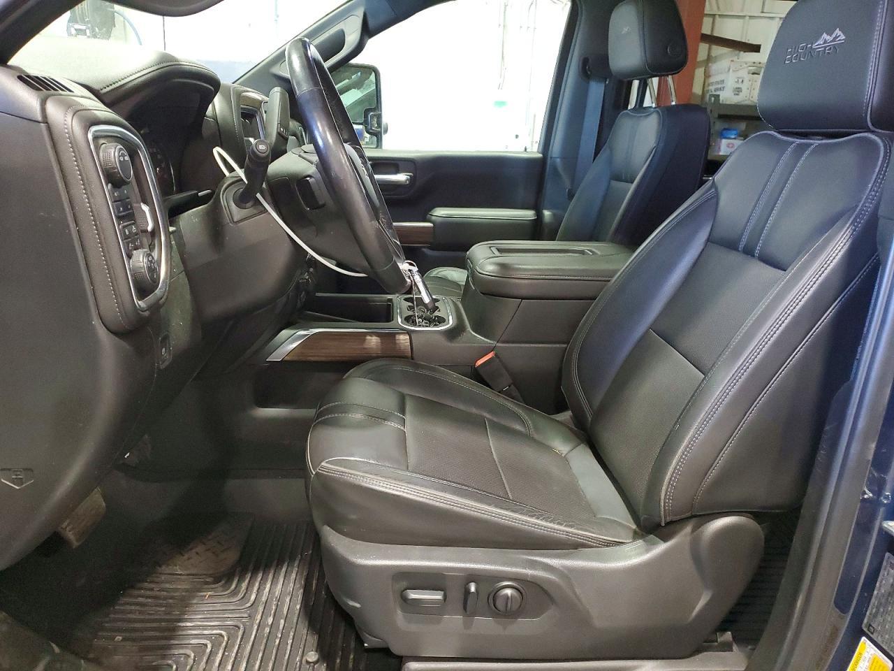 2020 Chevrolet Silverado High Country - Фото 7