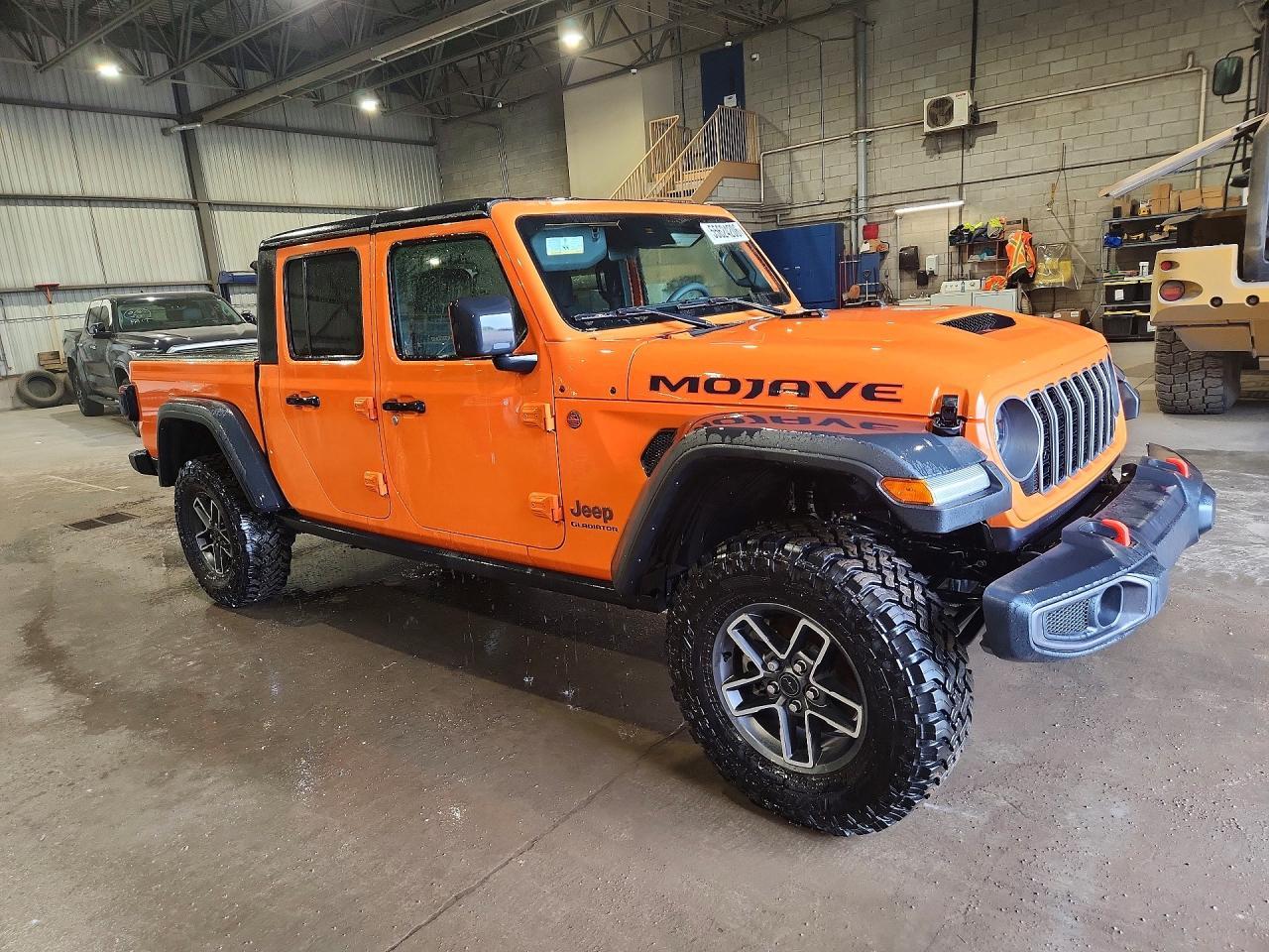 2025 Jeep Gladiator Mojave - Image 4