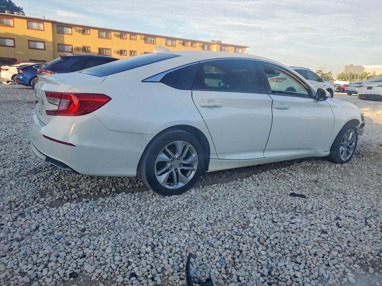 2018 Honda Accord Lx - Image 3