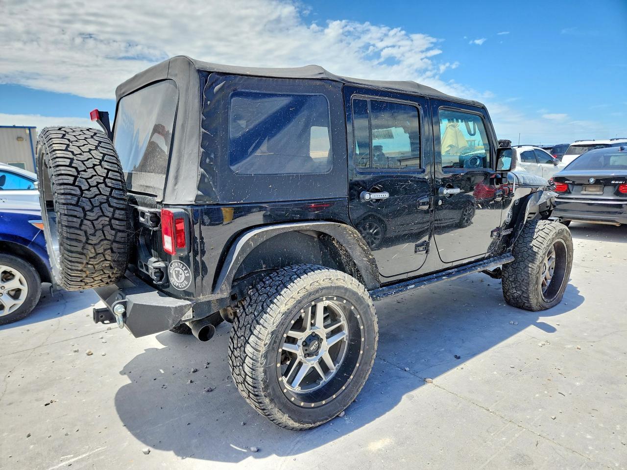 2015 Jeep Wrangler Unlimited Rubicon - Фото 3