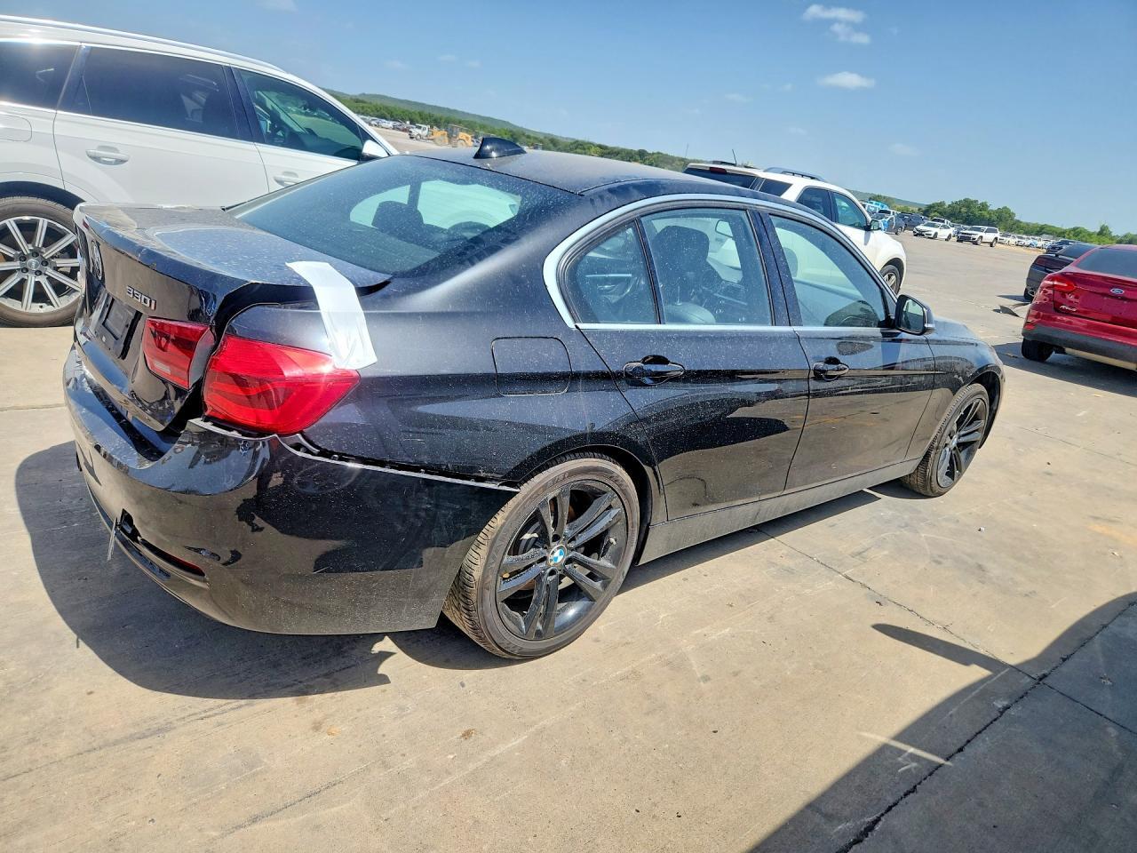 2018 BMW 330 I - Фото 3