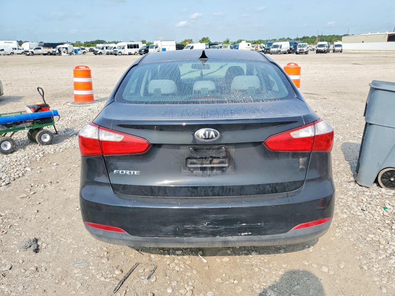 2015 Kia Forte - Фото 6