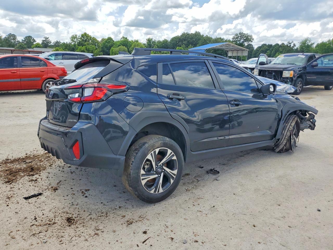 2024 Subaru Crosstrek Premium - Фото 3