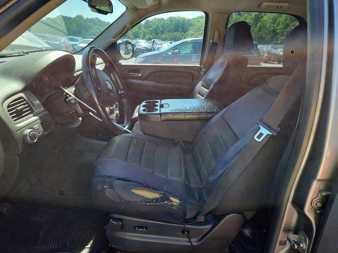 2008 Chevrolet Tahoe C1500 - Image 7