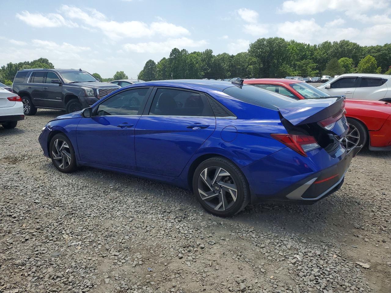 2025 Hyundai Elantra Limited - Image 2